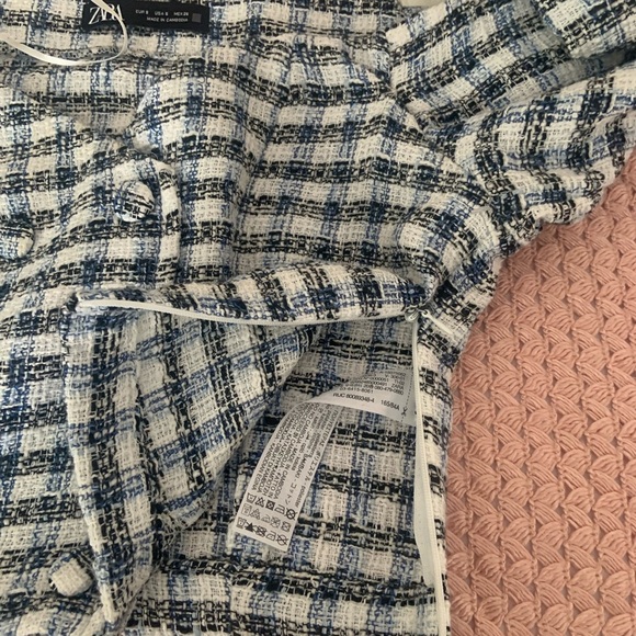 Zara Blue and White Tweed Off-Shoulder Crop Top - Small - Picture 8 of 9